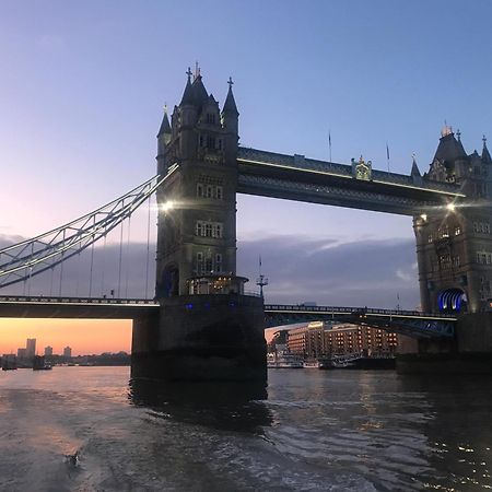 Riverside Cutty Sark 2Bd Retreat 런던 외부 사진