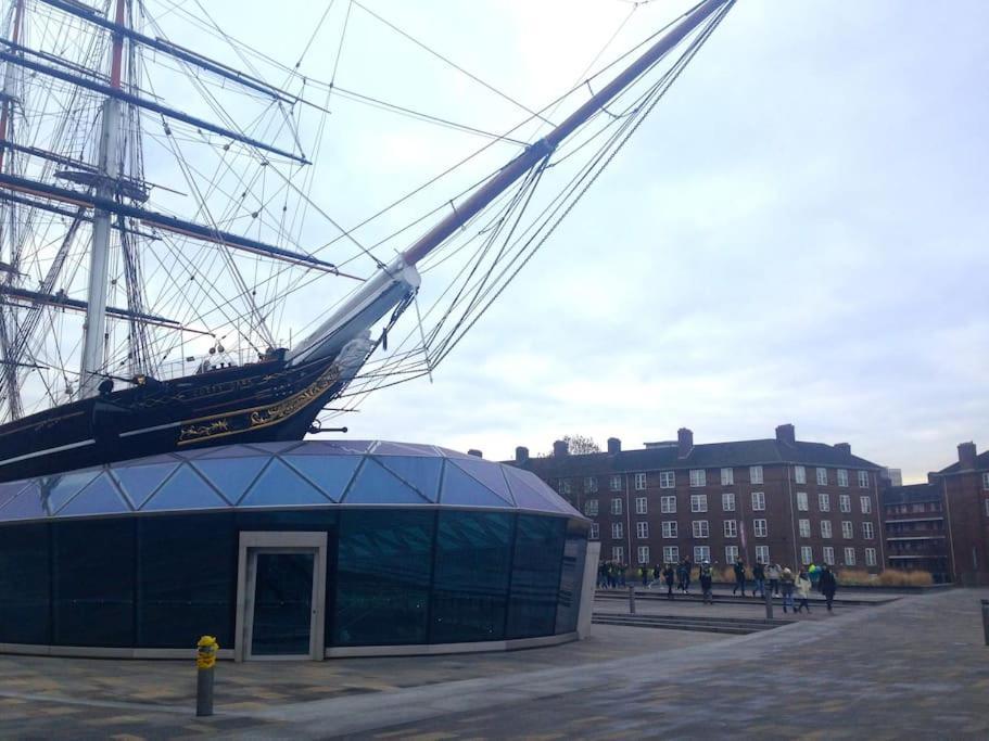 Riverside Cutty Sark 2Bd Retreat 런던 외부 사진